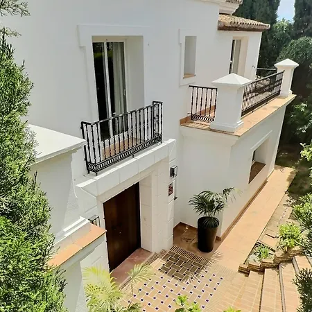 Fabulous 8-bedroom Andalucian Family With Panoramic Vistas Of La Concha Marbella