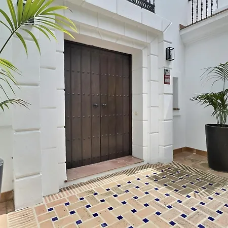 Fabulous 8-bedroom Andalucian Family With Panoramic Vistas Of La Concha Marbella