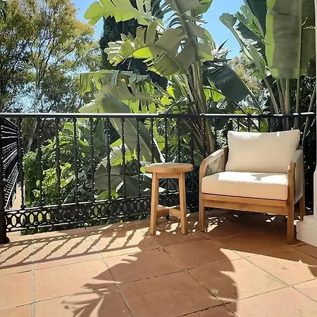 Fabulous 8-bedroom Andalucian Family With Panoramic Vistas Of La Concha Marbella
