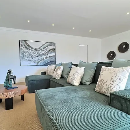 Fabulous 8-bedroom Andalucian Family With Panoramic Vistas Of La Concha Marbella San Pedro de Alcantara