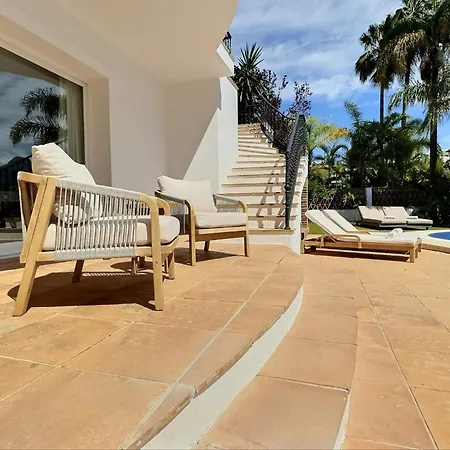 Fabulous 8-bedroom Andalucian Family With Panoramic Vistas Of La Concha Marbella