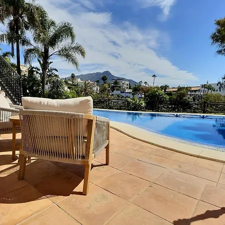 Villa Fabulous 8-bedroom Andalucian Family With Panoramic Vistas Of La Concha Marbella