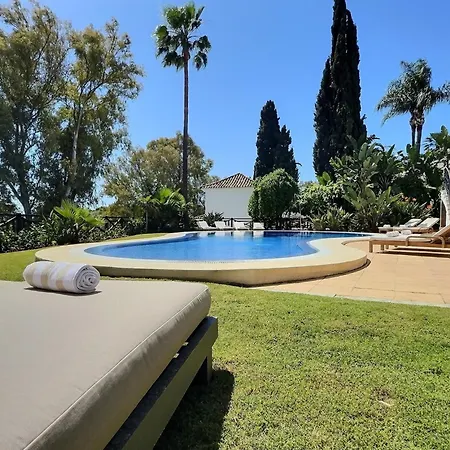 Fabulous 8-bedroom Andalucian Family With Panoramic Vistas Of La Concha Marbella